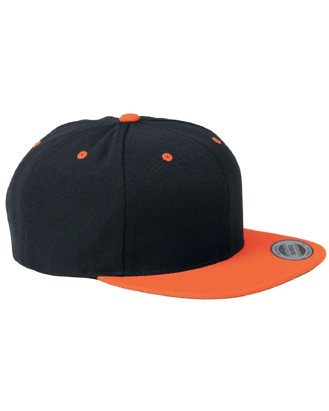 Breathable Design Yupoong 6-Panel Structured Flat Visor Cap | Blck/ Neo Orange
