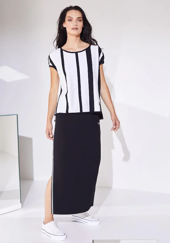 Fashionable Prints Naya Vertically Striped Round Neck Top, White & Black