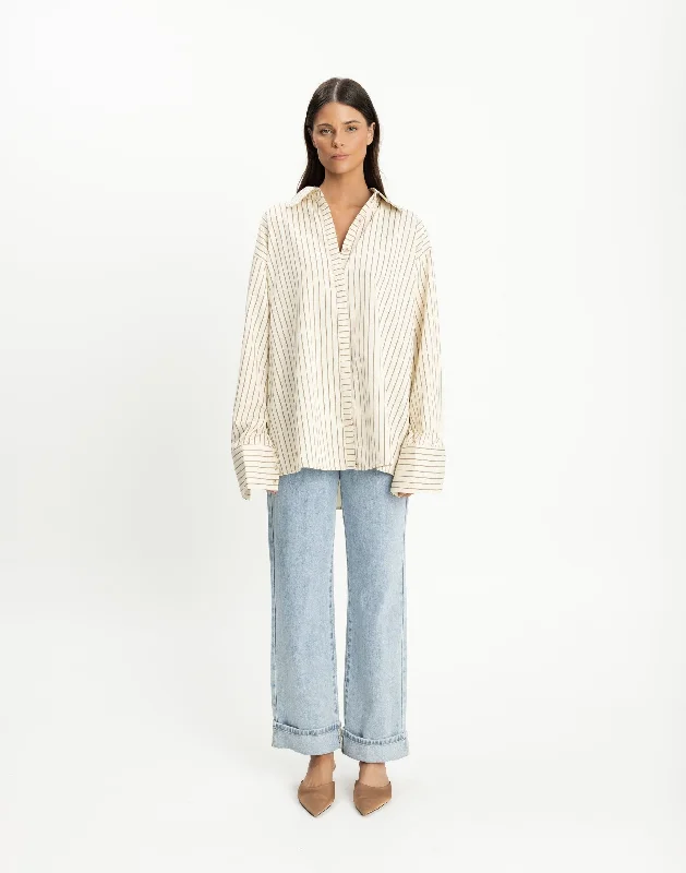 Classic Style Lena Shirt (Cream Pinstripe)