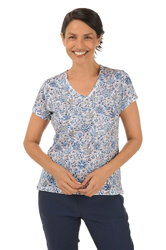 Practical Style Forget-Me-Not Studded V-Neck Top
