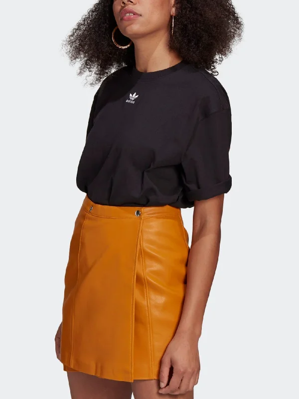 Sweet Breath Loungewear Adicolor Essentials T-Shirt