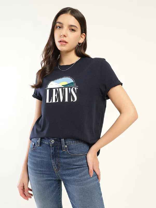 End Of The Year Women's Graphic Print Relaxed Fit T-shirt