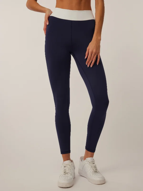 Fresh And Fashionable Luna Script Side Stripe Legging