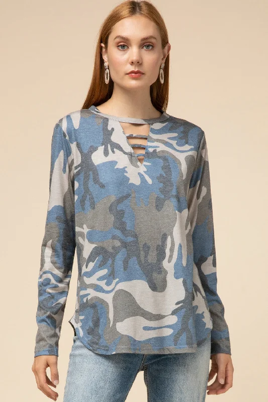 Noble And Elegant Camo Keyhole Top, Blue