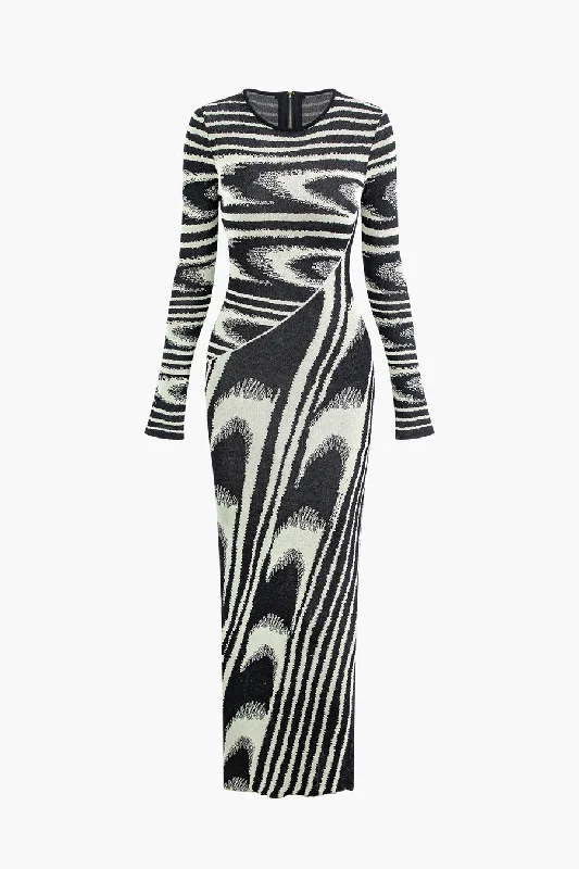Classic Color A&A Abstract Long Sleeve Knitted Maxi Dress