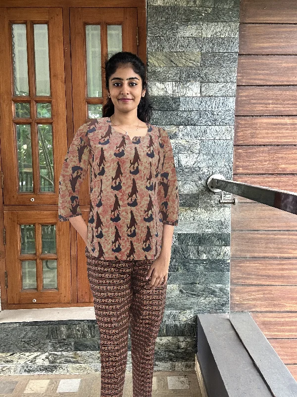 Summer Selection MANGAI Premium Cotton Printed Cambric Night Suits | Stylish Print's All Over | Top & Bottom Set | 3/4 Sleeve | Trendy Night Suits for Stylish Women's (MNS)