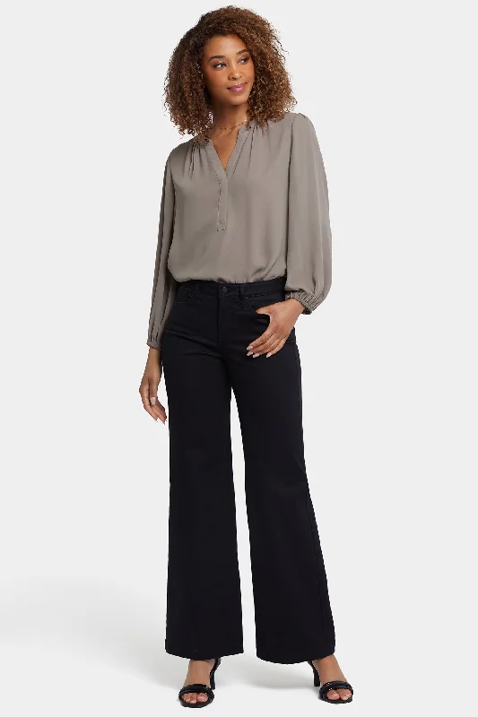 End Of The Year Teresa Wide Leg Jeans - Black