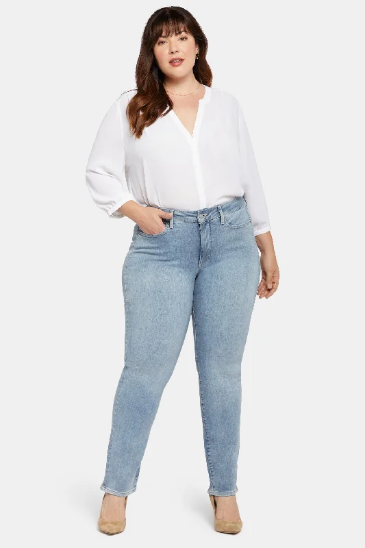 Fashion Wear Marilyn Straight Jeans In Plus Size - Haley
