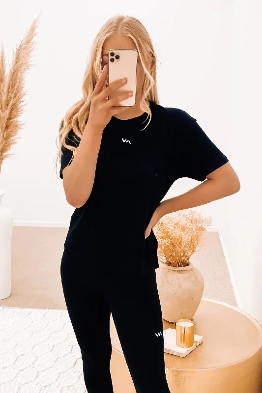 Classic Design VA Essential Tee Black