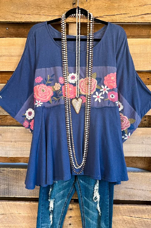 Minimal Style Blooming Harvest OVERSIZED Top - Navy