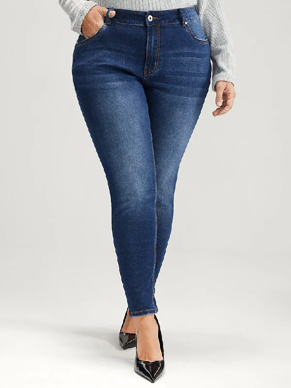 Fashion Expert Mom Jeans Straight Very Stretchy High Rise Medium Wash Contrast Jeans