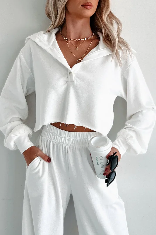 Design Trend September Smiles Collared Pullover Top (Off White)
