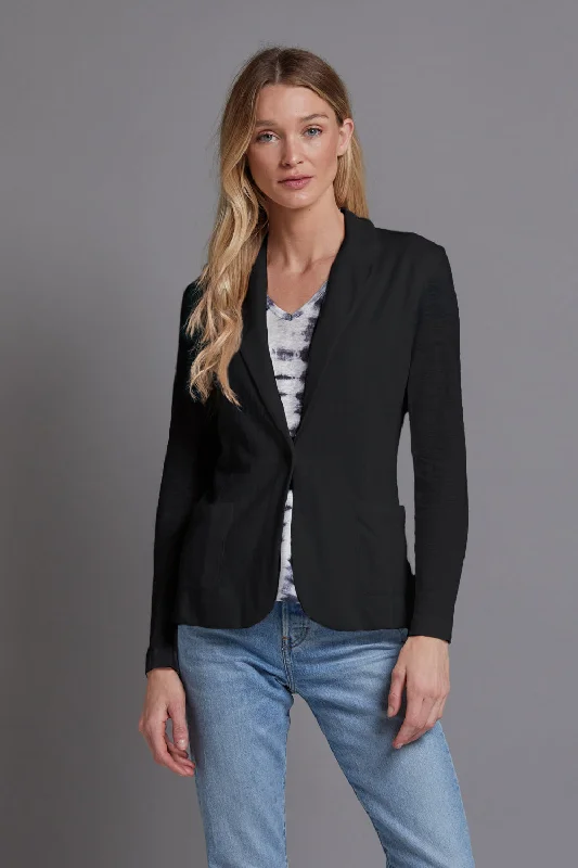 Fresh Wear Majestic Linen Blazer in Noir