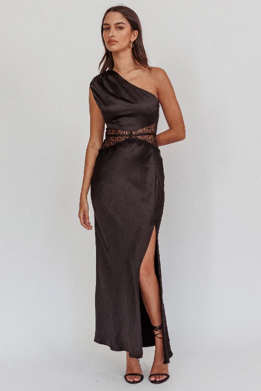 Quality Tailoring Tarly Lace Waist One-Shoulder Maxi Dress Black