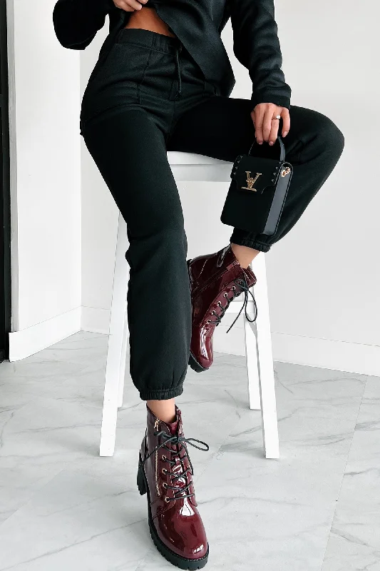 Elegant Series Unplug & Unwind Fleece Jogger Sweatpants (Black)