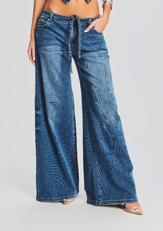 High Street Fashion Saint Oversized Jean