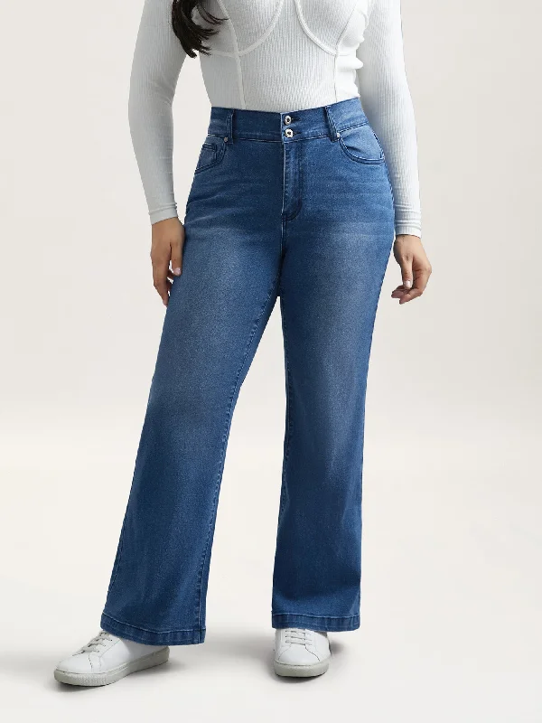 Classic Series Whiskered Stretchy Waist Bootcut Jeans