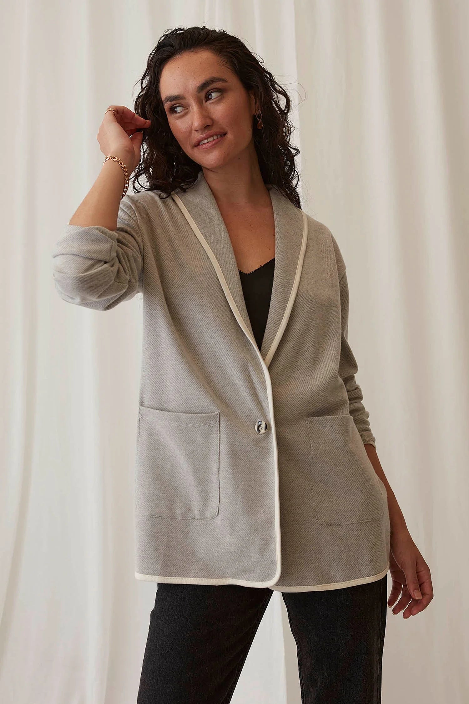 Street Fashion Meghan Blazer