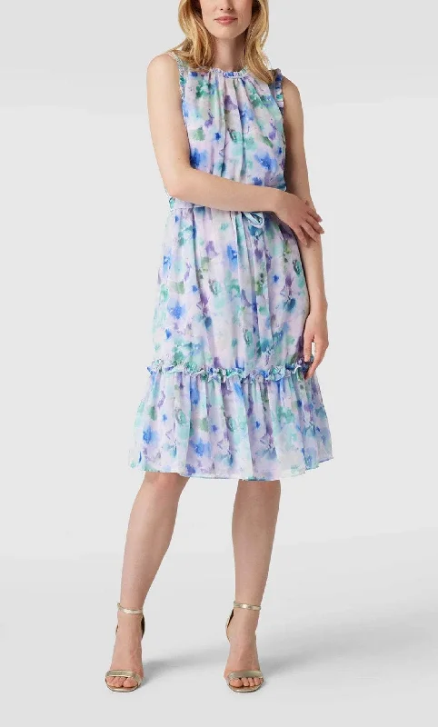 Classic Style Adrianna Papell AP1D104710 - Floral Dress
